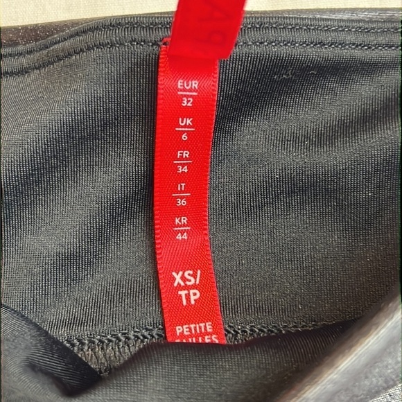 SPANX FAUX LEATHER BLACK LEGGINGS SZ XS - Picture 5 of 7